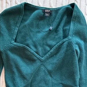 Express Women's Deep Green V-Neck Sweater